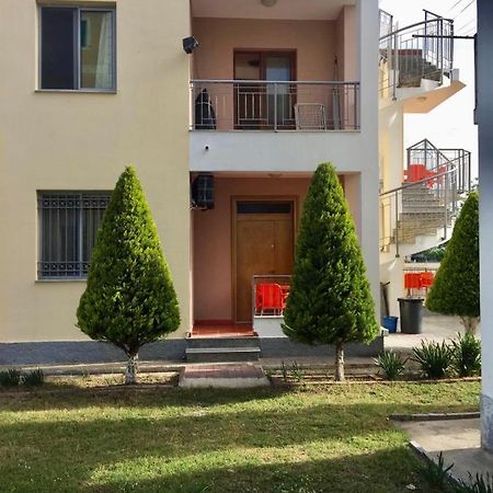 Shyqi Apartments Velipojë Eksteriør bilde