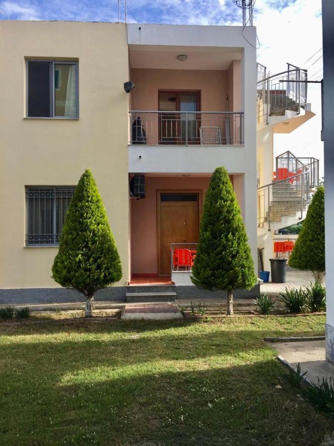 Shyqi Apartments Velipojë Eksteriør bilde