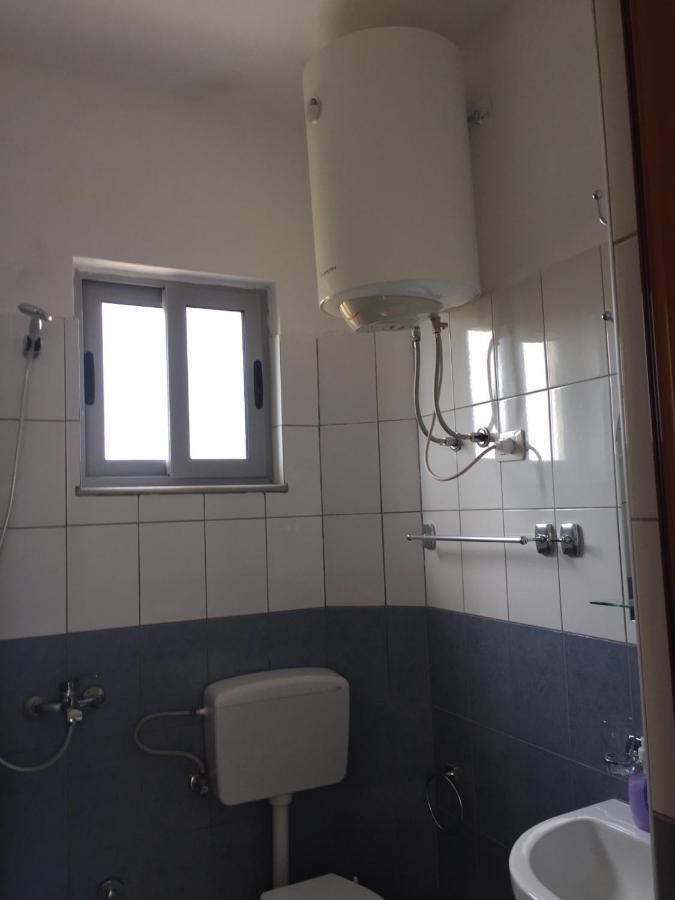 Shyqi Apartments Velipojë Eksteriør bilde